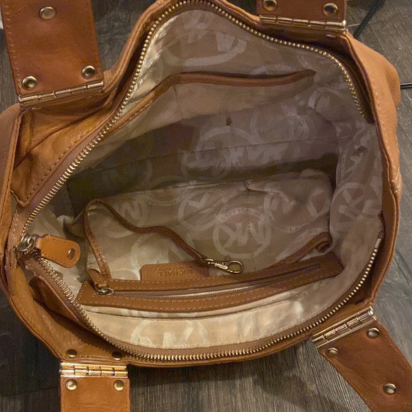 Tan Slouchy/Hobo Michael Kors Purse - Picture 4 of 4